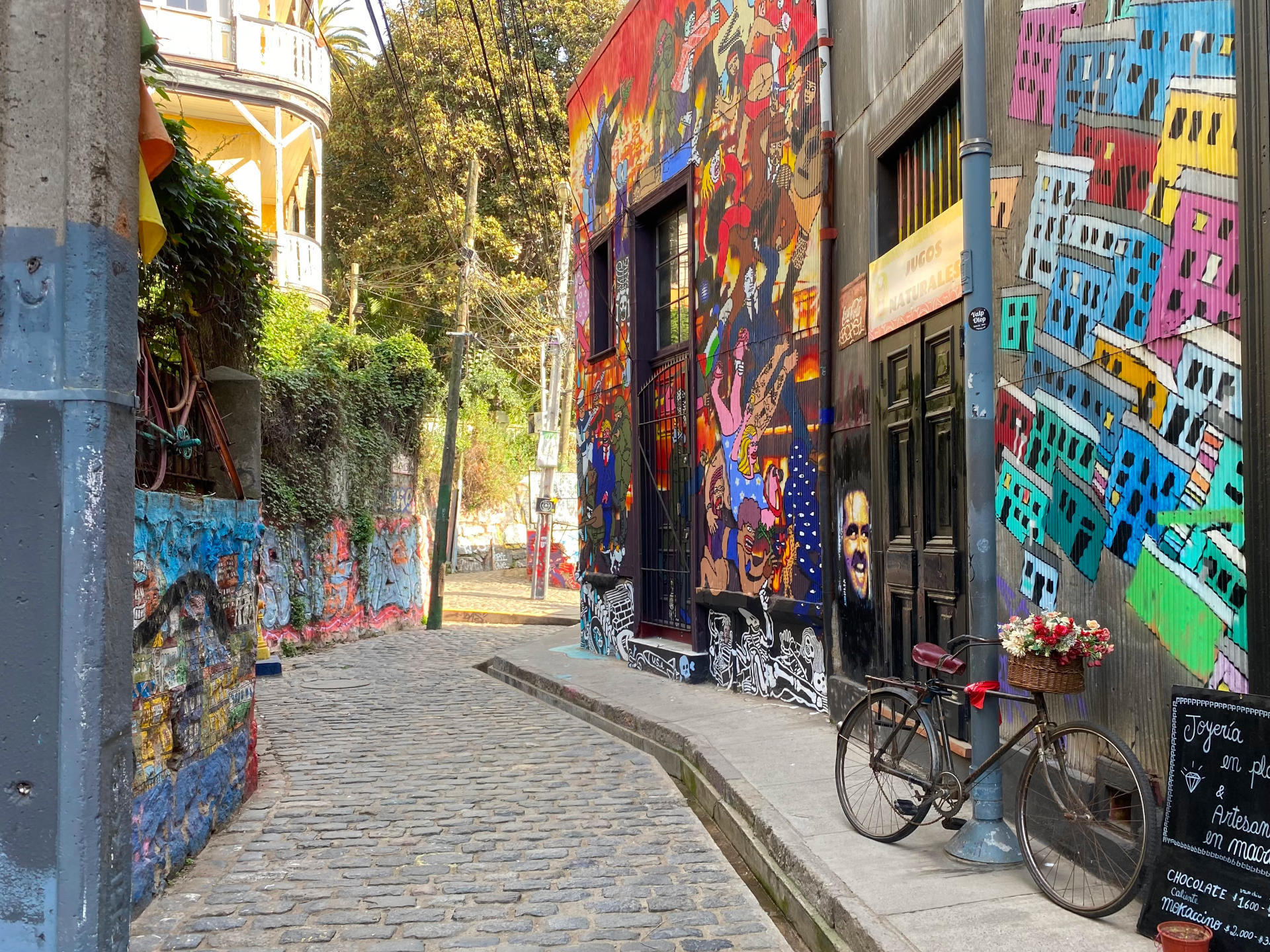 Global Urbanism